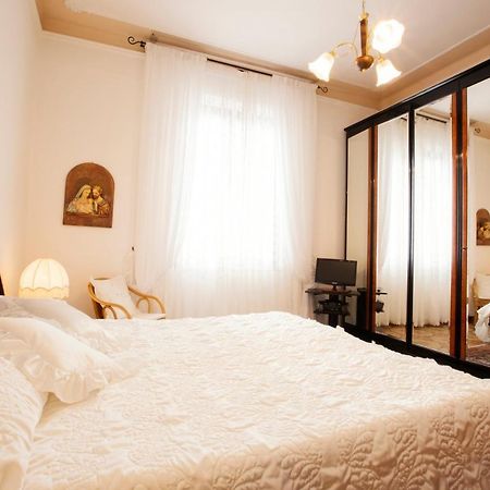Room Cavour, Nearby Cinqueterre La Spezia Kültér fotó